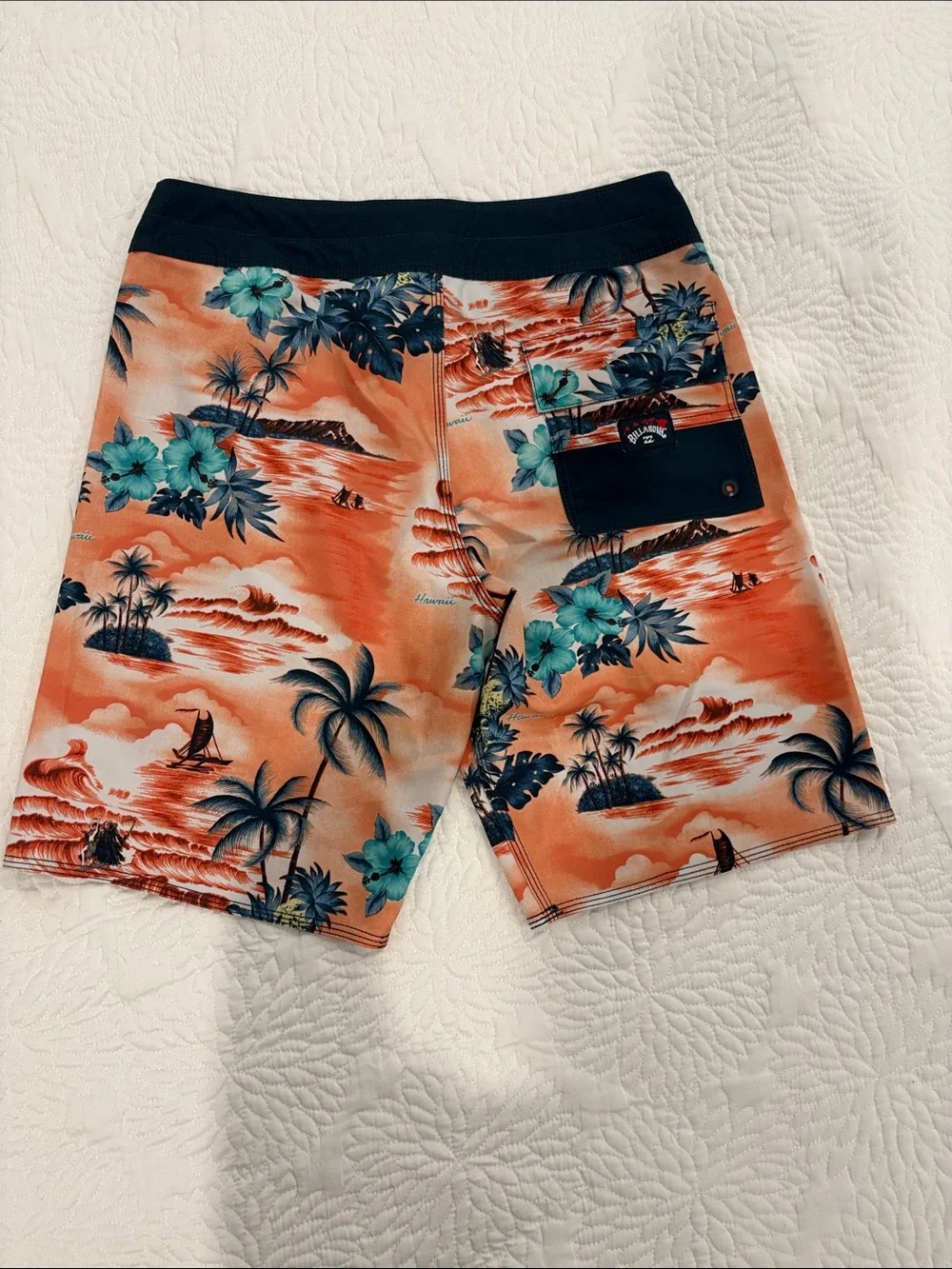 Billabong men’s Orange Tropical Floral Boardshorts with Teal Accents Sz 28